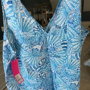 Lilly Pultizer linen top
